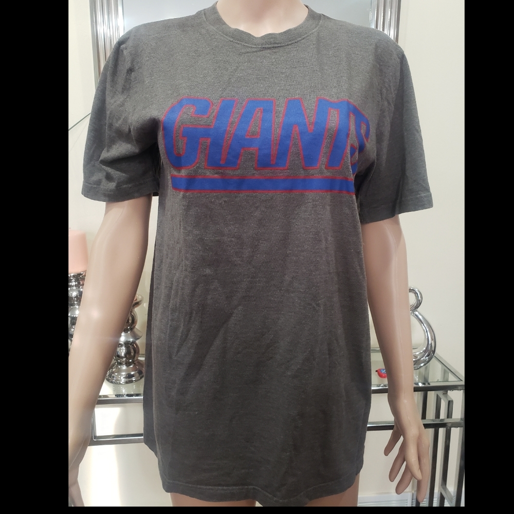 Nike NFL New York Giants T- Shirt - Size Small Men's